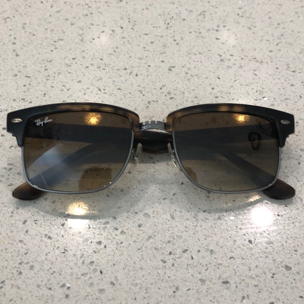 RAY BAN sun glasses